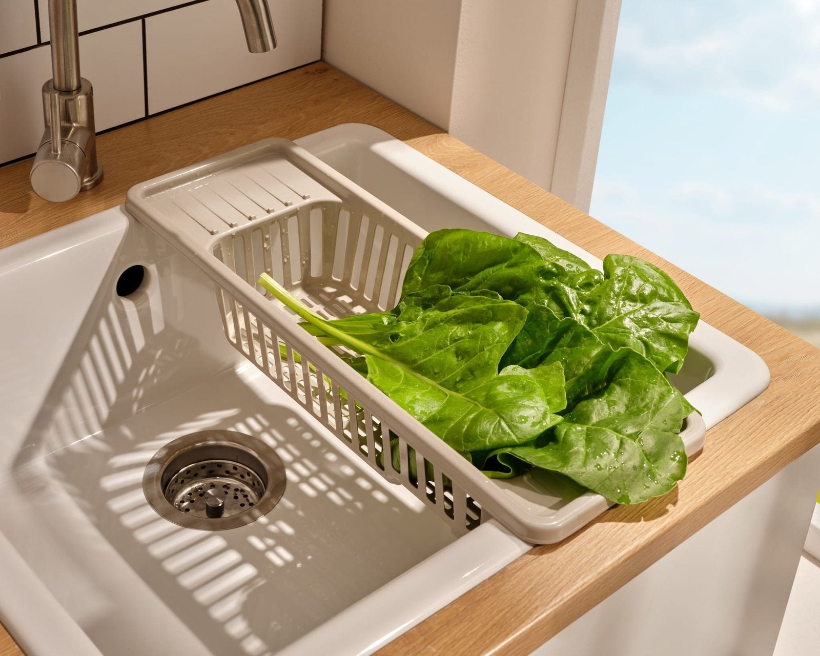 Food, Vegetables & Dishes Strainer.