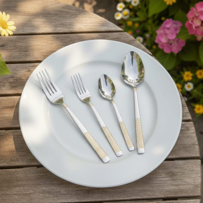 Golden Grip 6-Piece 18/10 Stainless Steel Cutlery Set – A Blend of Luxury and Durability