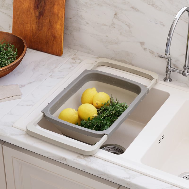 Extendable and collapsible sink strainer - 53 x 26.5 x 13 cm.