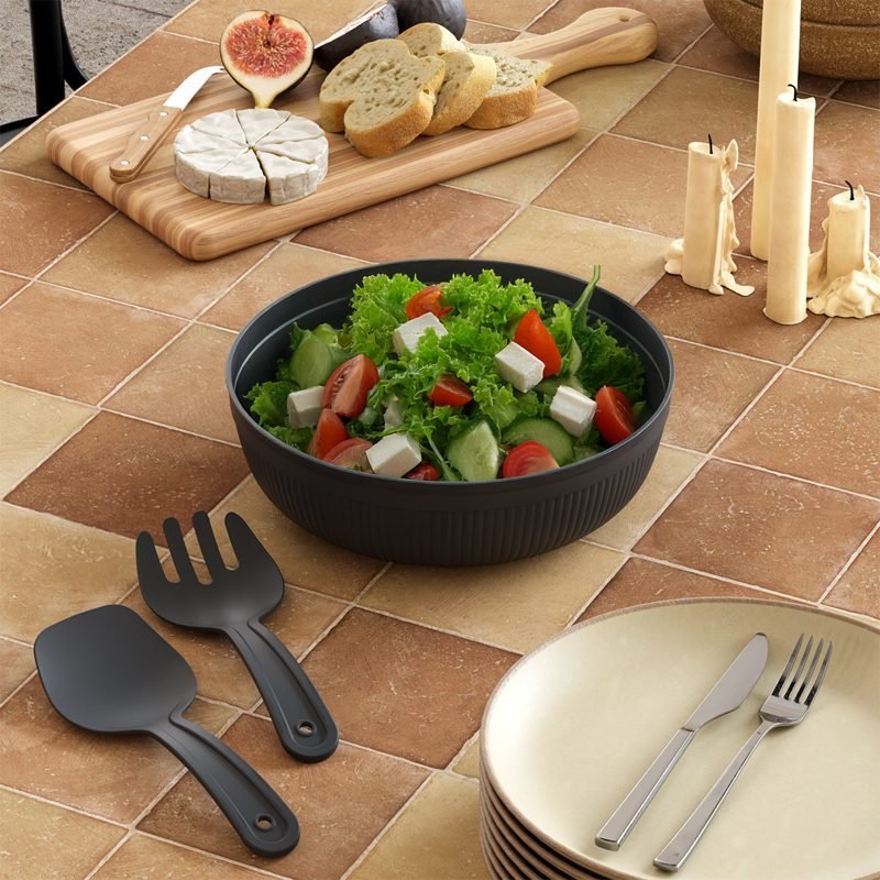 Round Salad Bowl with Cutlery.