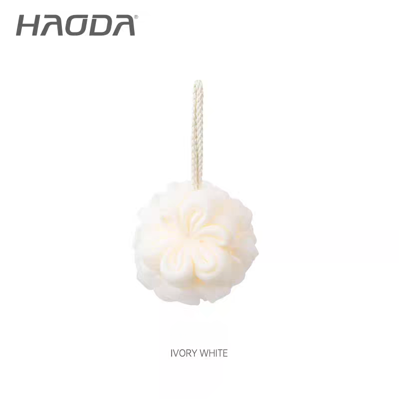 Luxurious Bath Sponge Loofah for Gentle Exfoliation & Rich Lather